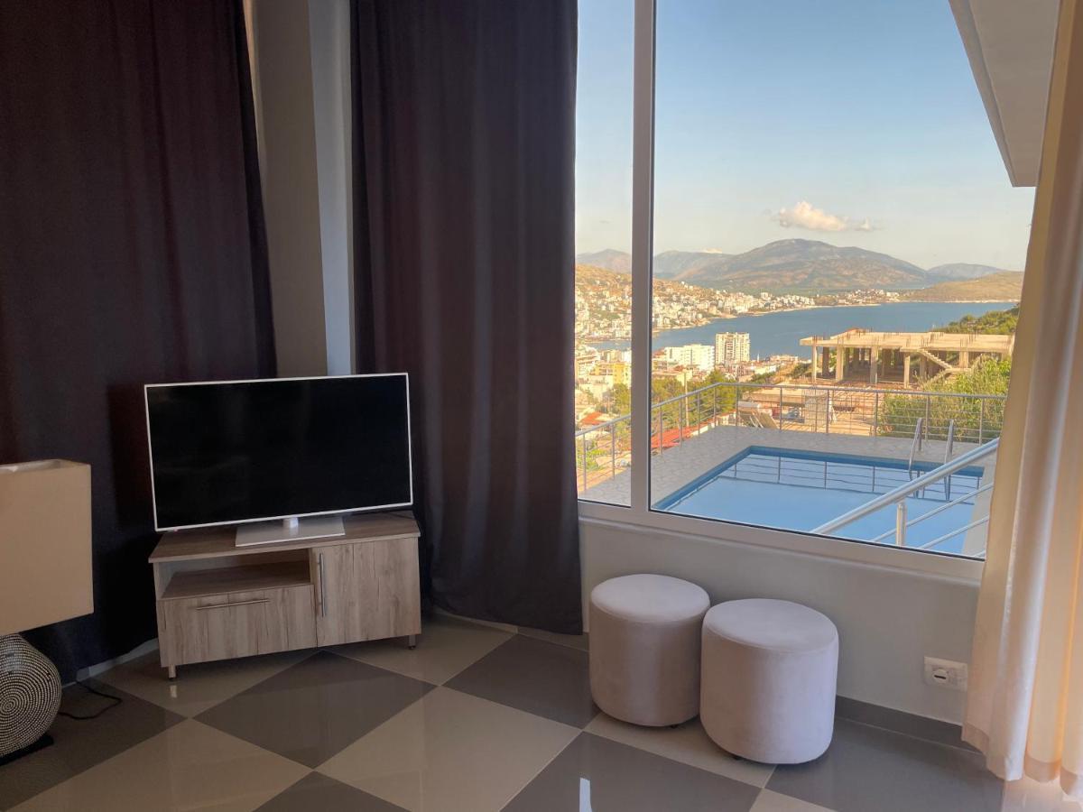 Vitamin Sea Sarande Luaran gambar